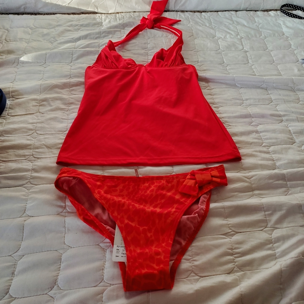 New swimsuit